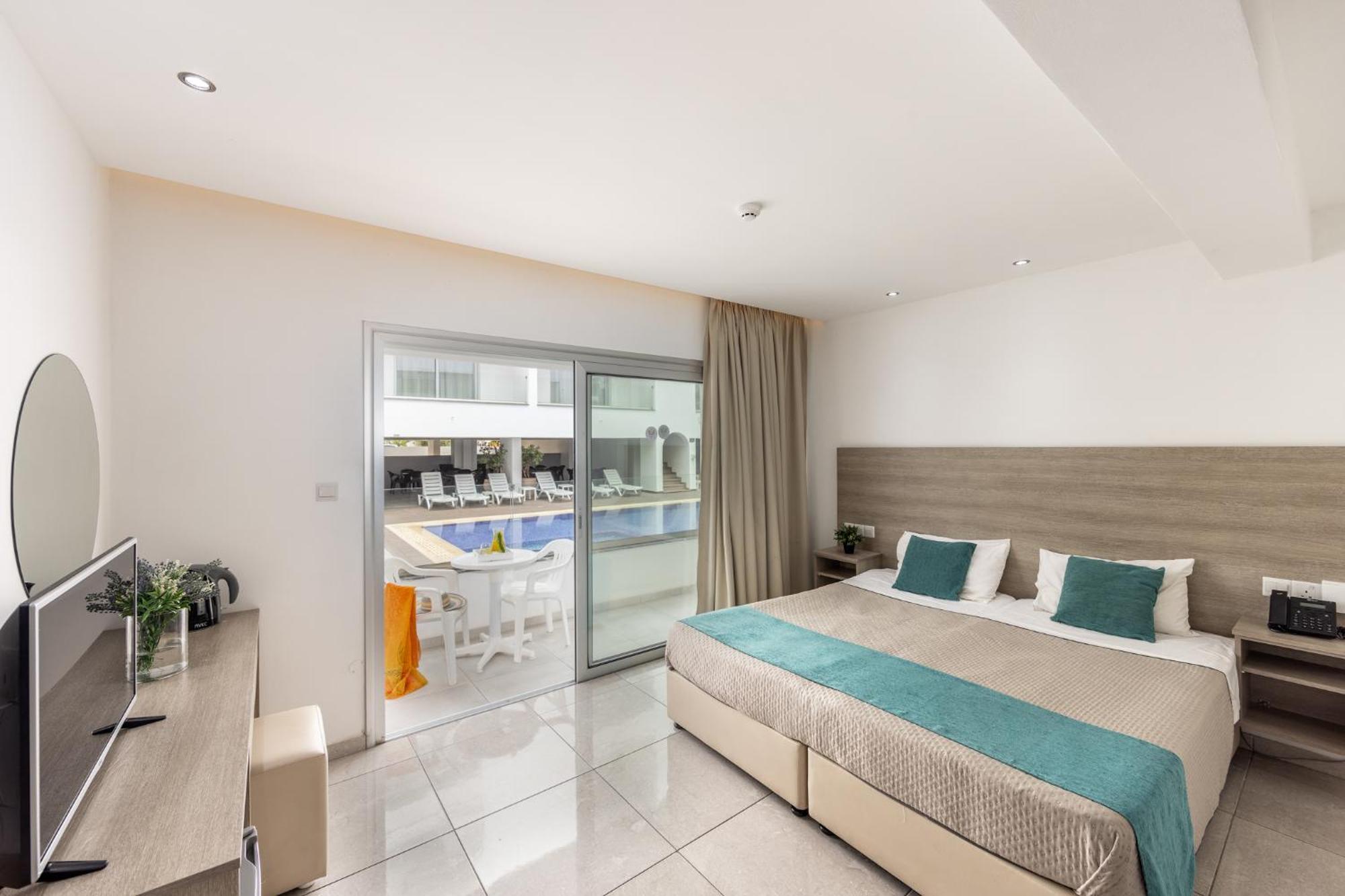 Annex Hotel Agia Napa Buitenkant foto