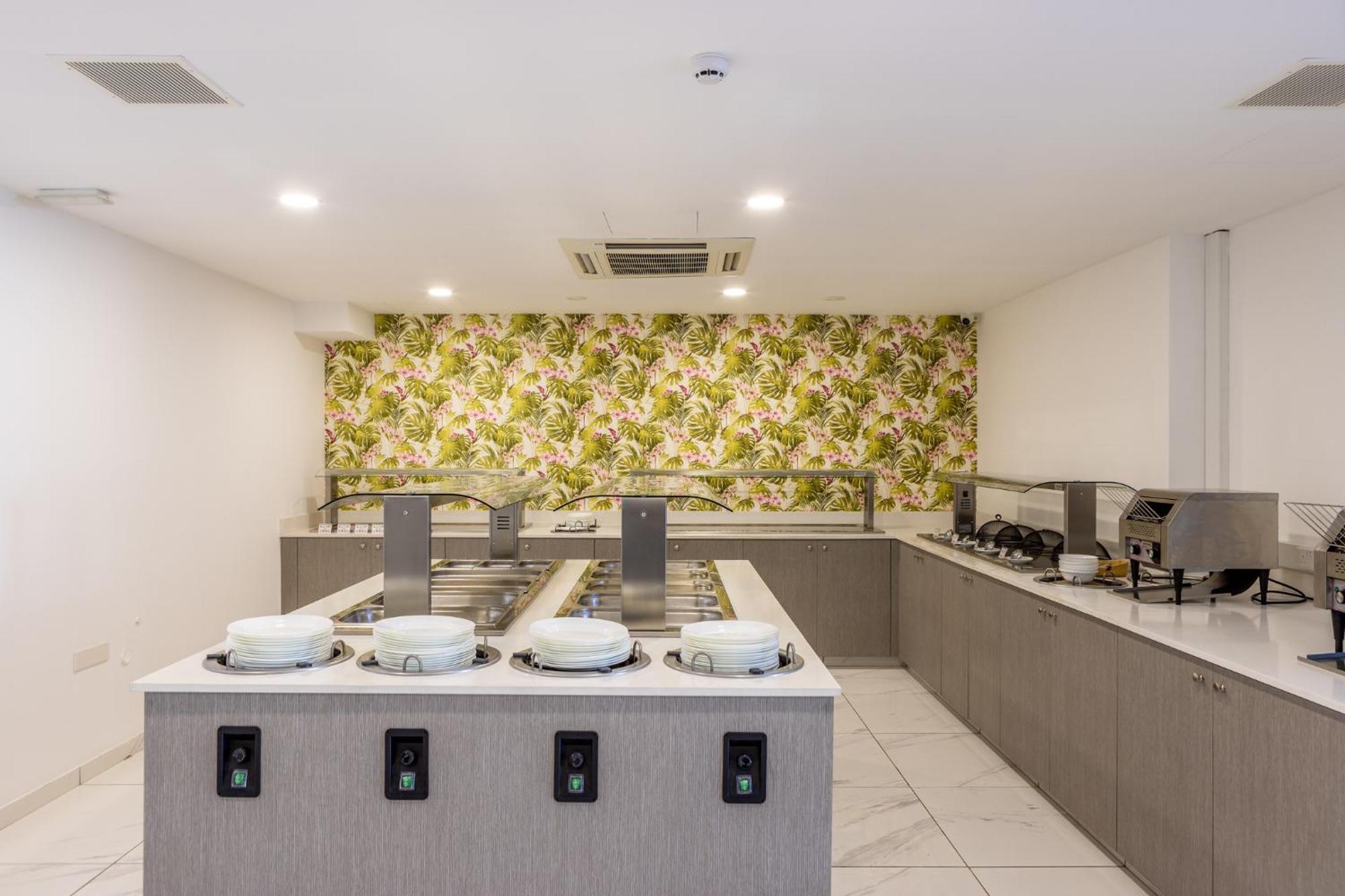 Annex Hotel Agia Napa Buitenkant foto