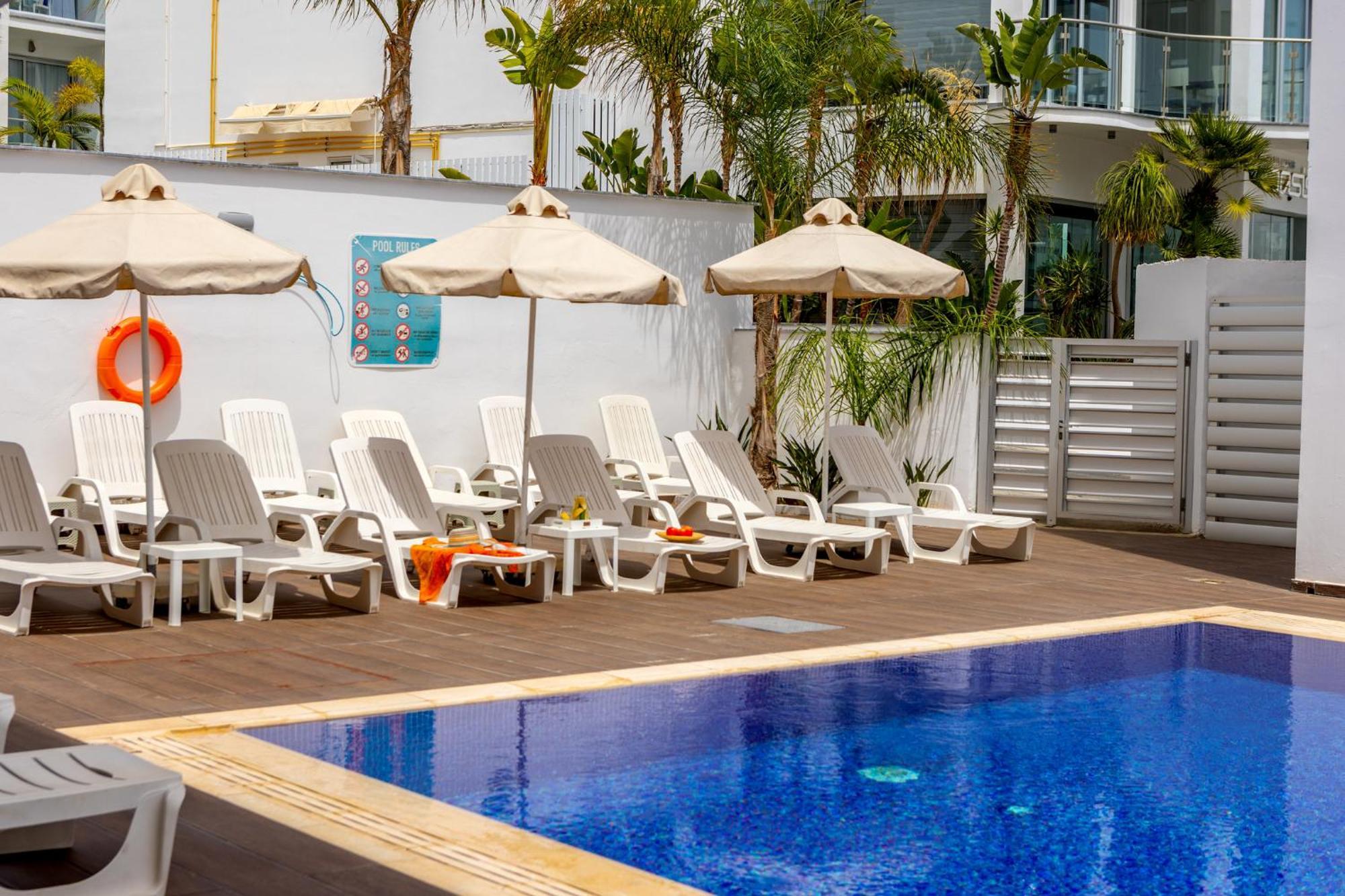 Annex Hotel Agia Napa Buitenkant foto