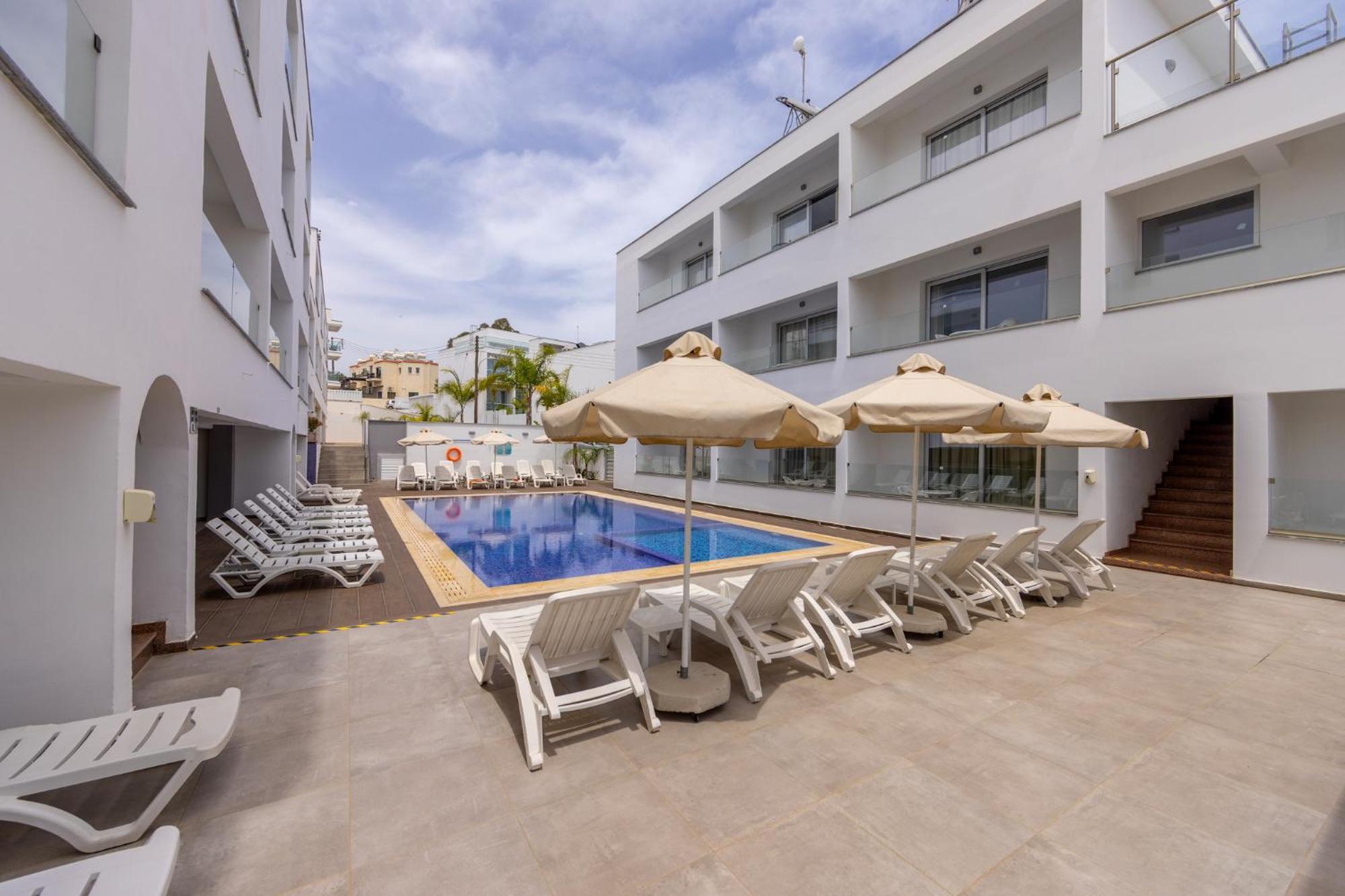 Annex Hotel Agia Napa Buitenkant foto